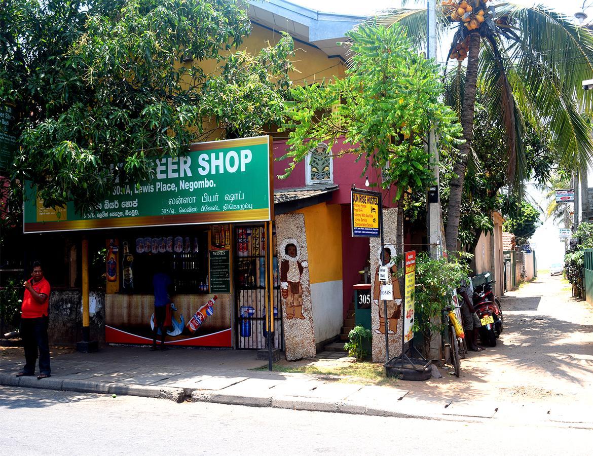 Sun Rise Hostel Negombo Exterior photo